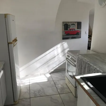 Menton A 4 Km De La Frontiere Mortola Superiore